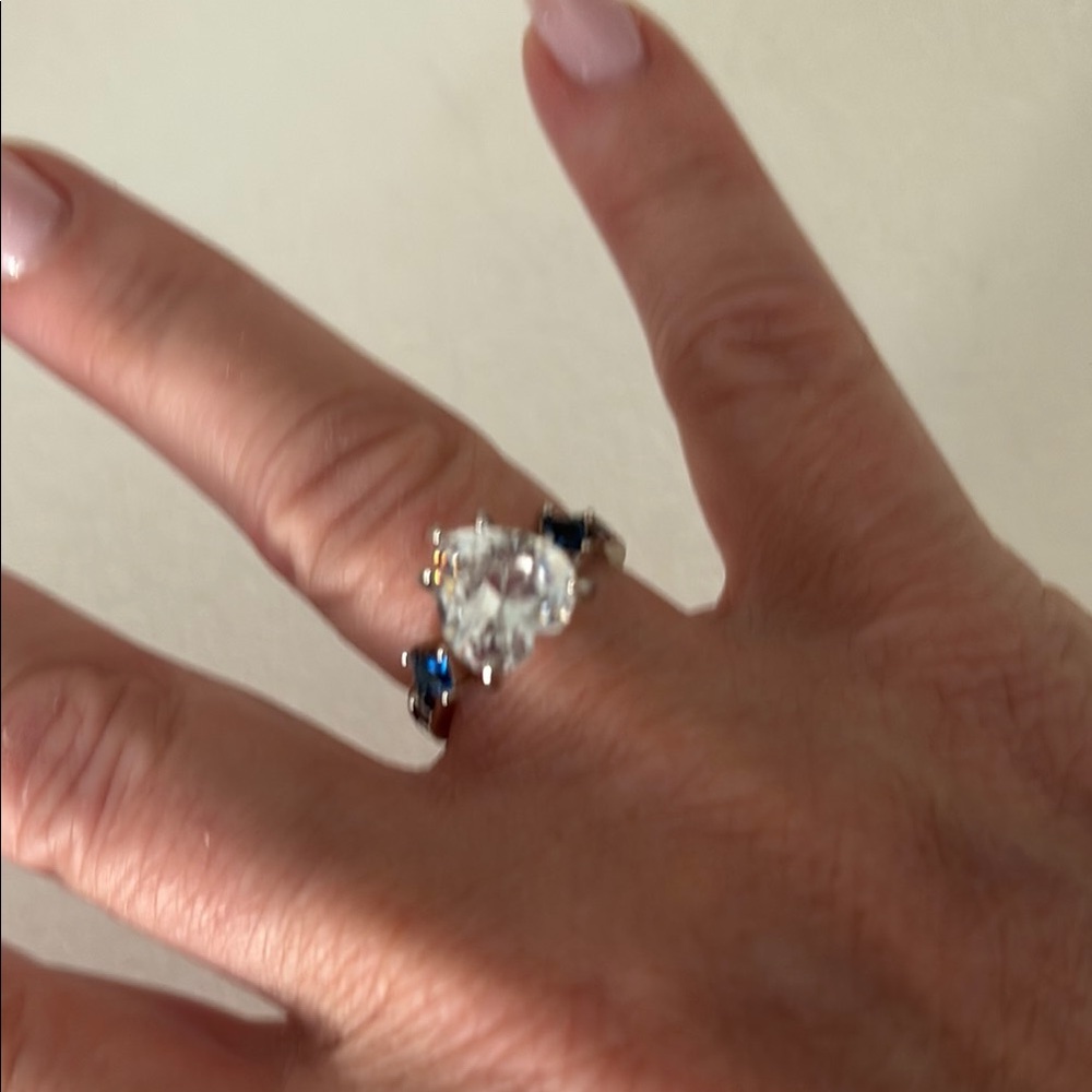 Elegant Silver and Blue Gemstone Ring size 7